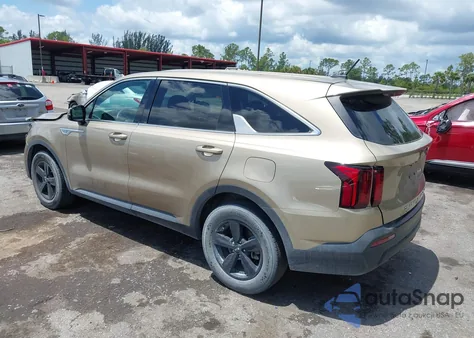 2021 Kia Sorento Lx z USA, uszkodzony, nr VIN 5XYRG4LC3MG005807